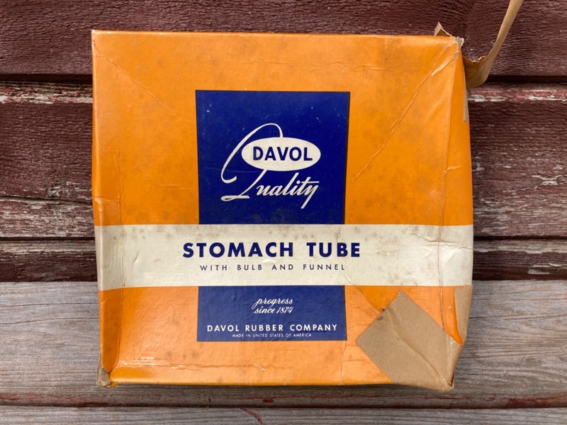 VTG DAVOL STOMACH TUBE w BULB AND FUNNEL MEDICAL COLLECTIBLE IN BOX