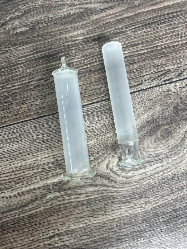 Vintage Glass Syringe Lot – 2cc 20cc 50cc – ACE BD Tomac – USA Made gallery