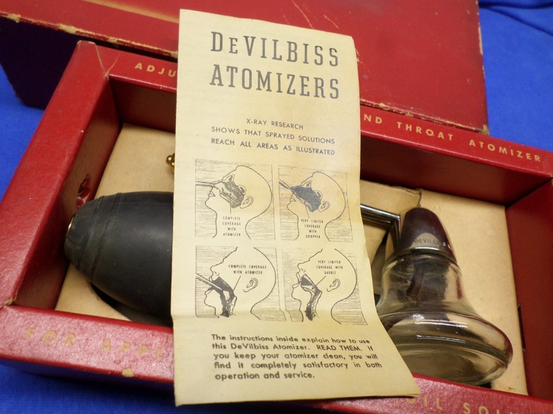 Vintage DeVilbiss Atomizer No. 15 in Box gallery