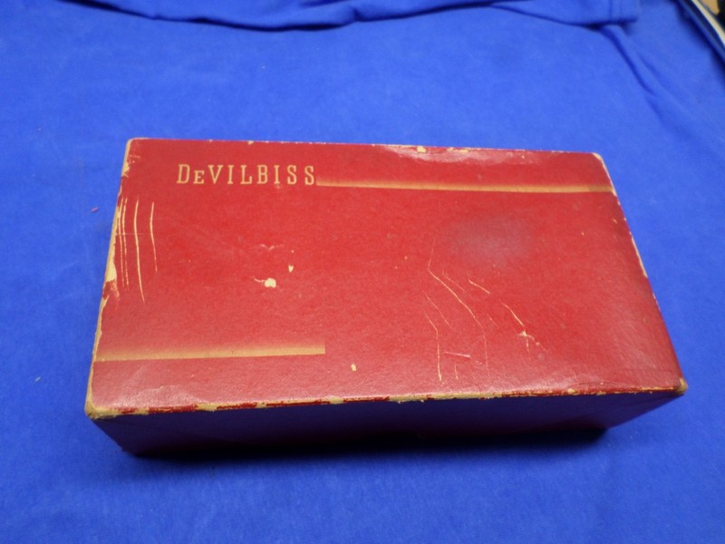 Vintage DeVilbiss Atomizer No. 15 in Box gallery