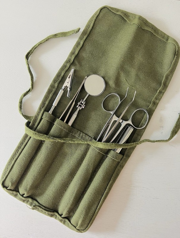 Vietnam Military Medical Kit Olive Drab Field Exam Set w/ Instruments & Mirror