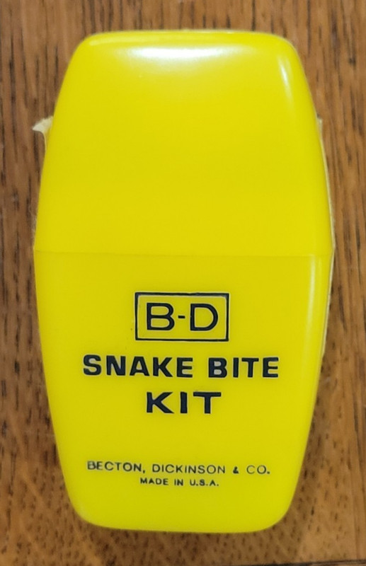 Vtg B-D Snake Bite KIT in Yellow Plastic Case - Becton Dickinson Co – NEW Sealed gallery