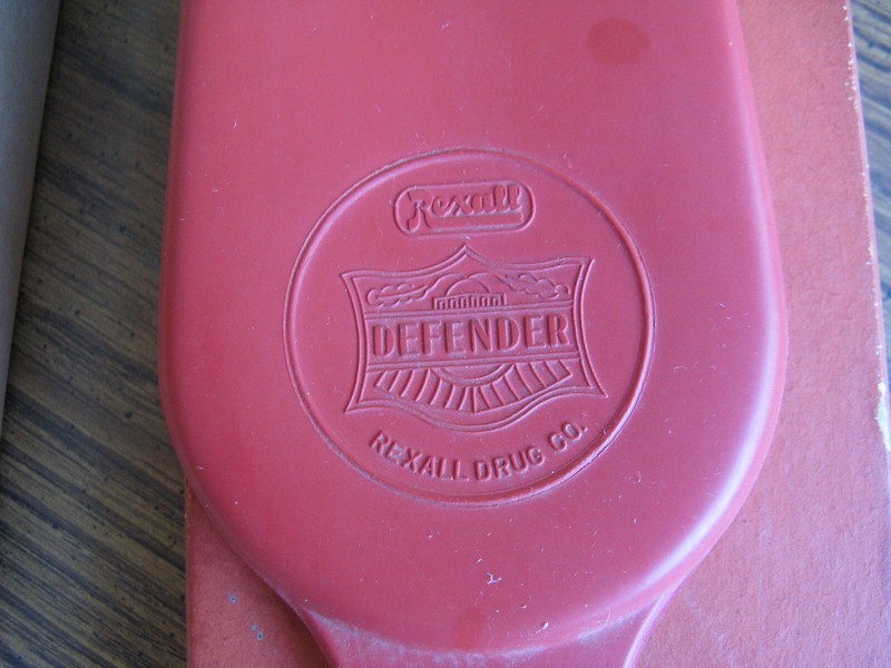 Molded Throat Ice Bag With Box - Rexall Distributor, Approximately 14" Long gallery